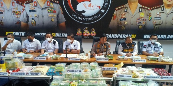 Polisi Ungkap Jaringan Narkoba Internasional Ada Yang Dibungkus Kripik