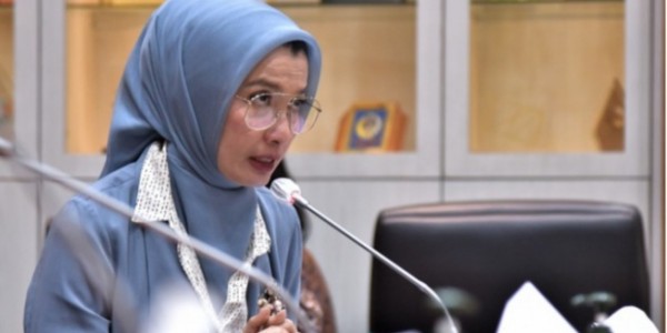 Begini Respon Legislator Pkb Arzeti Soal Banyaknya Peserta Yang Telat