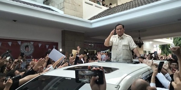 Prabowo Subianto Resmikan Rumah Relawan Pemenangan Prabowo Di Imam Bonjol Telusur